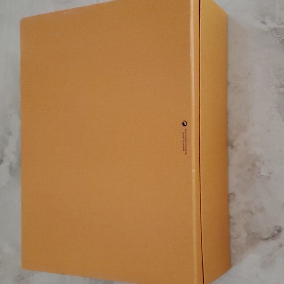 Authentic Louis Vuitton Box - Picture 8 of 8